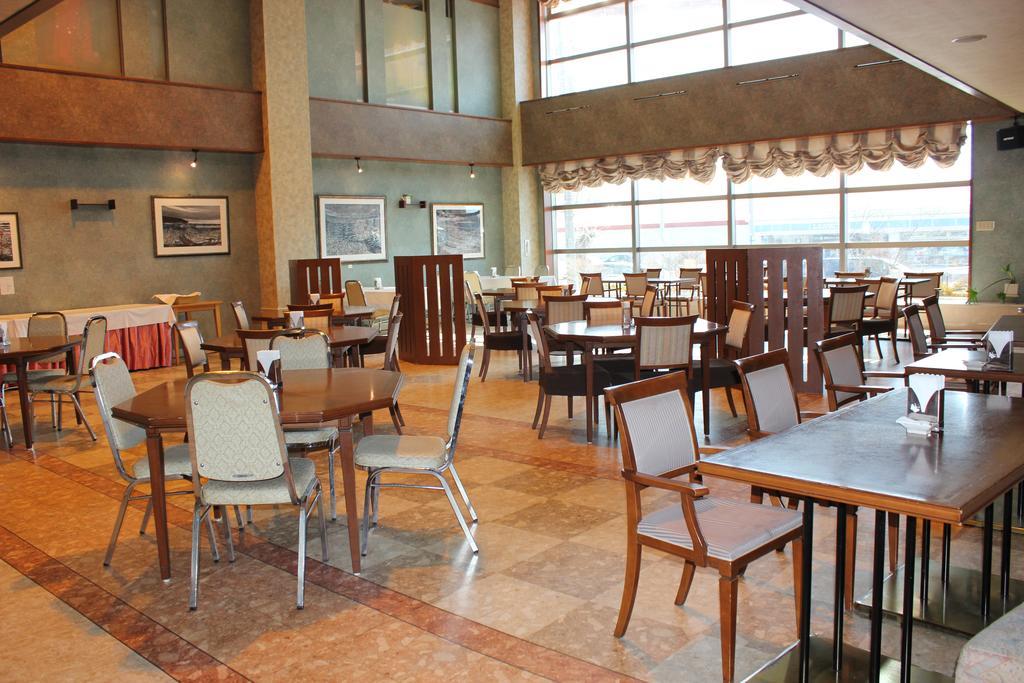 Hotel Royal Date Kültér fotó
